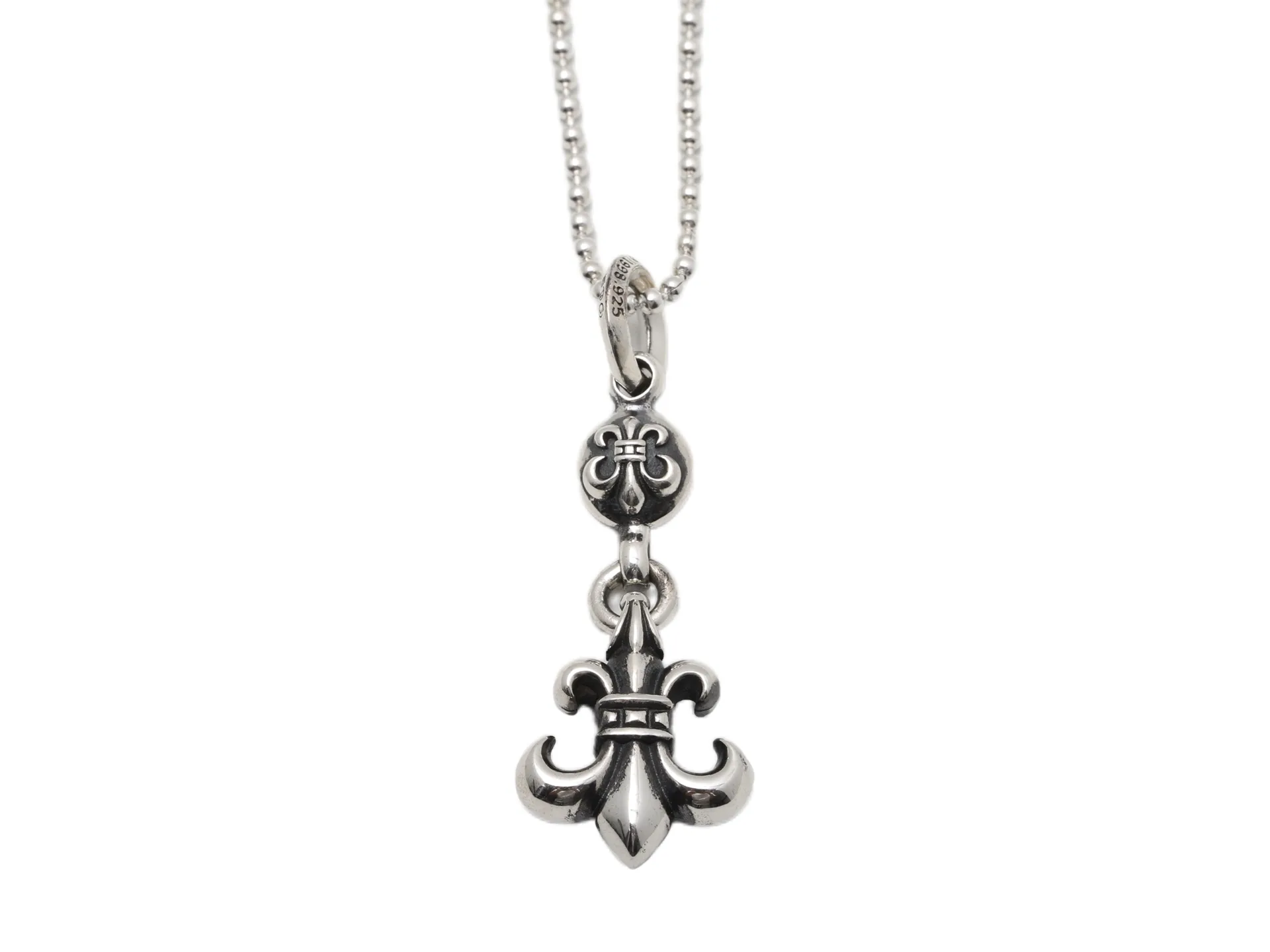 Fleur-de-Lis Pendant Necklace (Sterling Silver) D56018444