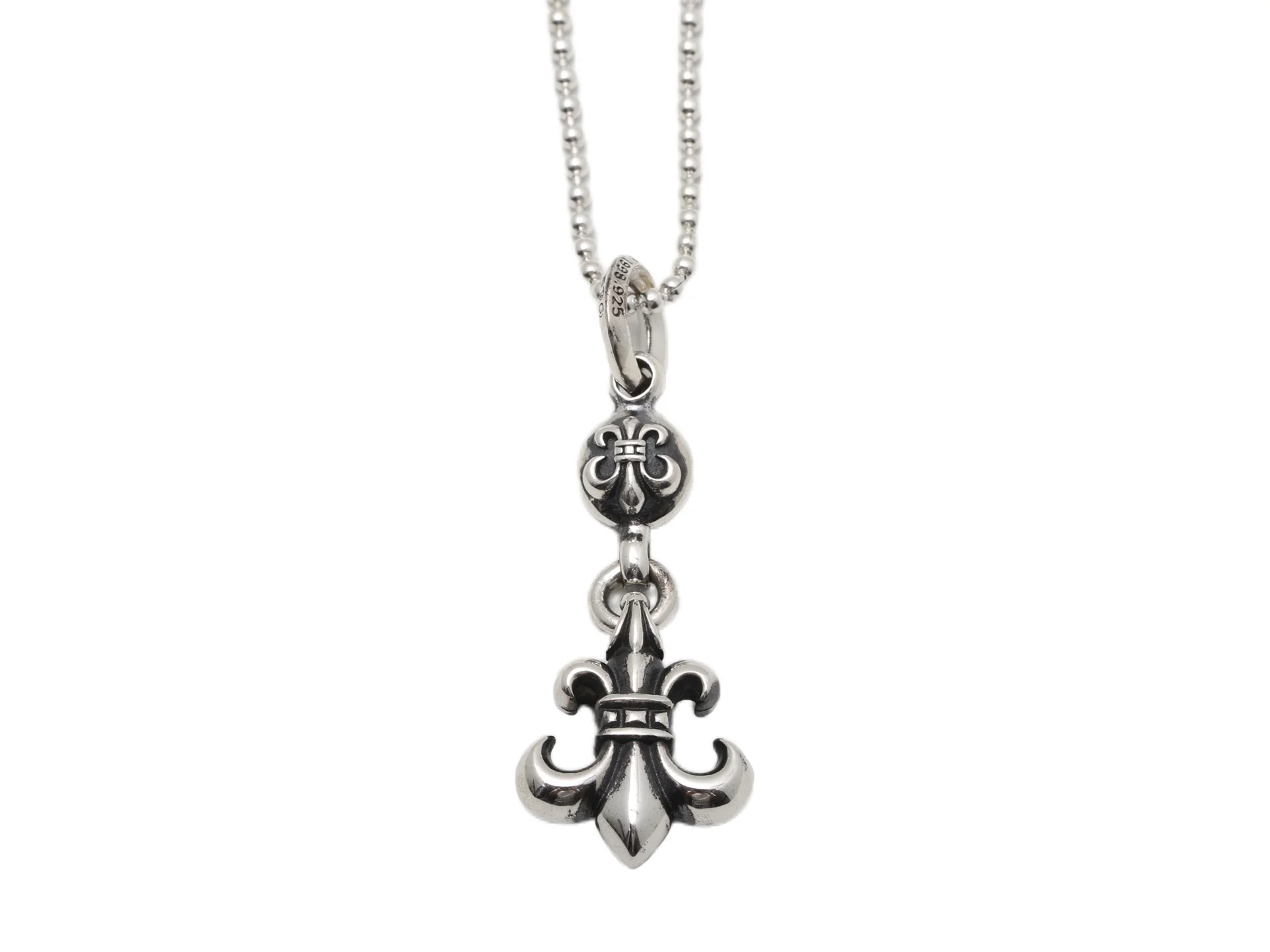 Fleur-de-Lis Pendant Necklace (Sterling Silver) D56018444