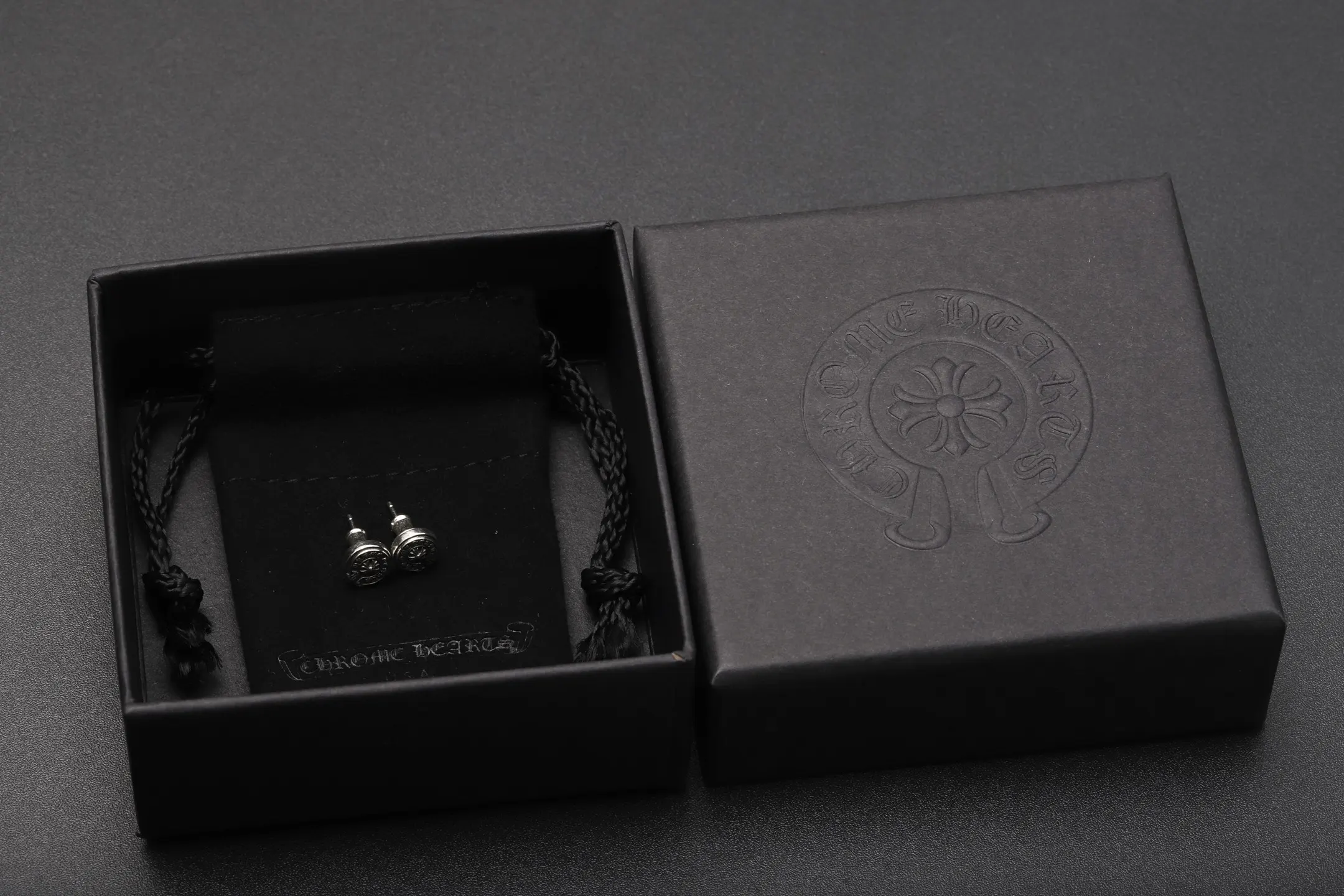 Horseshoe Engraved Sterling Silver Stud Earrings D14518435 — view 2