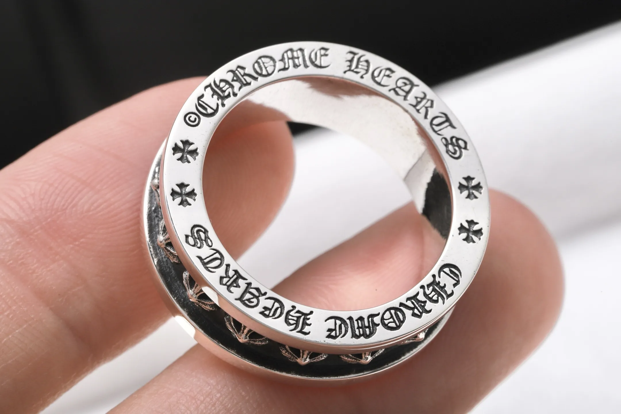 Mini Cross Motif Sterling Silver Ring D47018440 — view 5