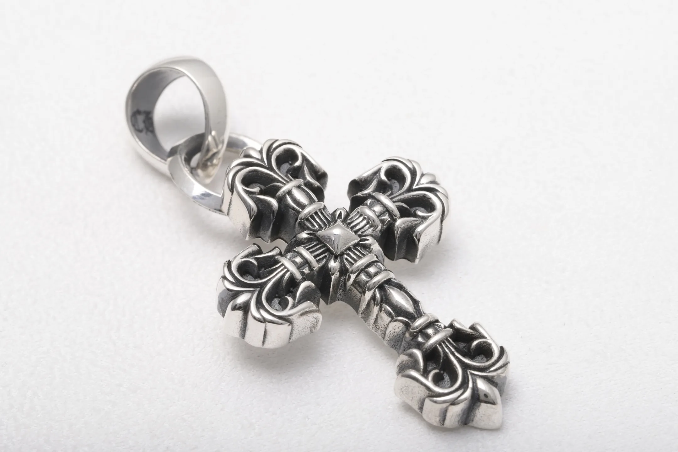 Flame Cross Pendant Necklace (Sterling Silver) D161018448 — view 7