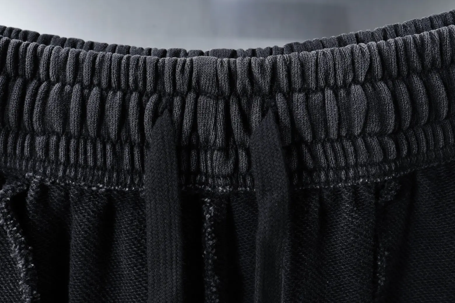 Flame Logo Distressed Cotton Shorts D18920116 — view 9