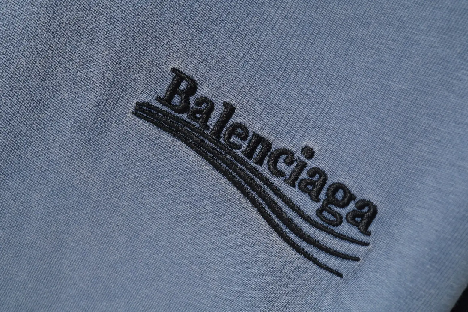Political Campaign Logo Distressed T-Shirt D18920115 — view 94