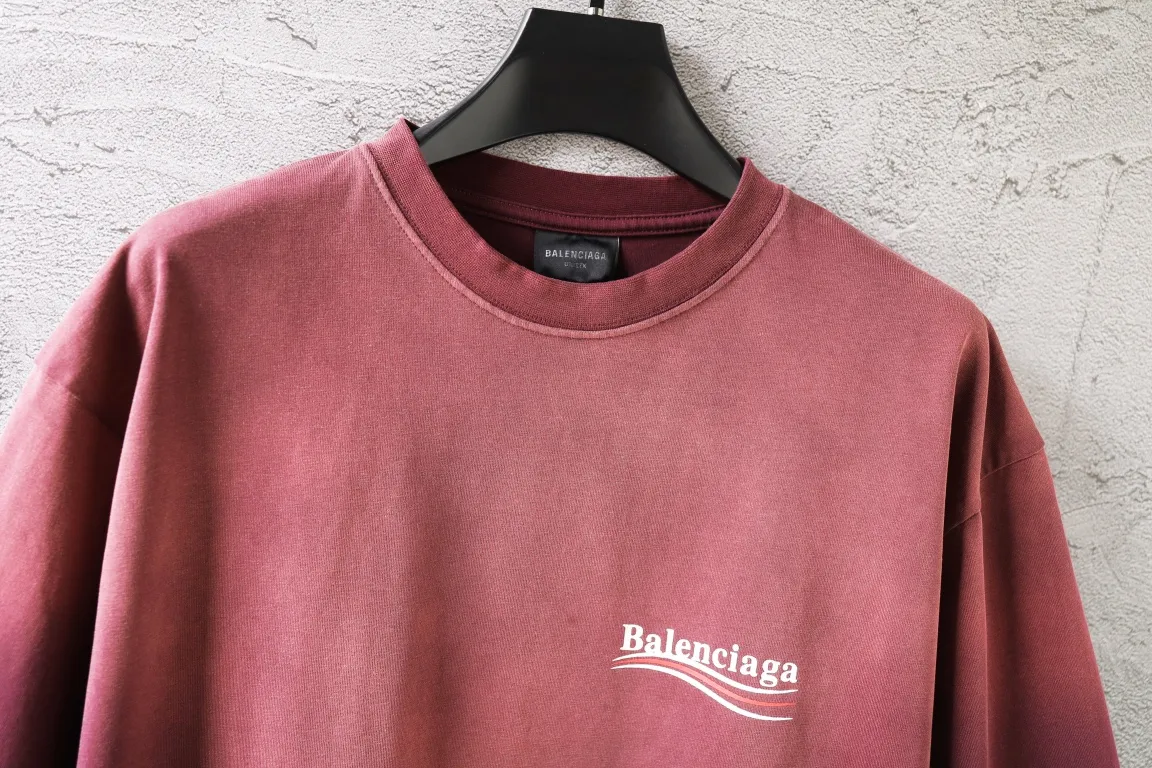 Political Campaign Logo Faded Cotton T-Shirt D17920114 — view 4