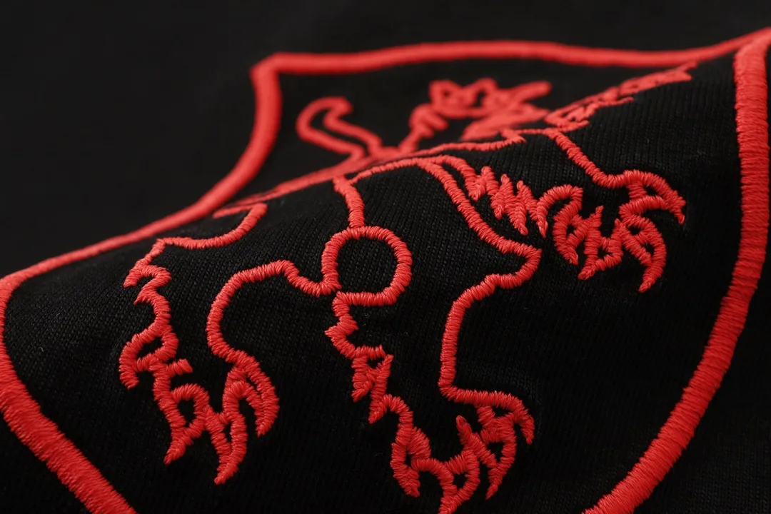 Embroidered Crest Logo Oversized T-Shirt D16920103 — view 12