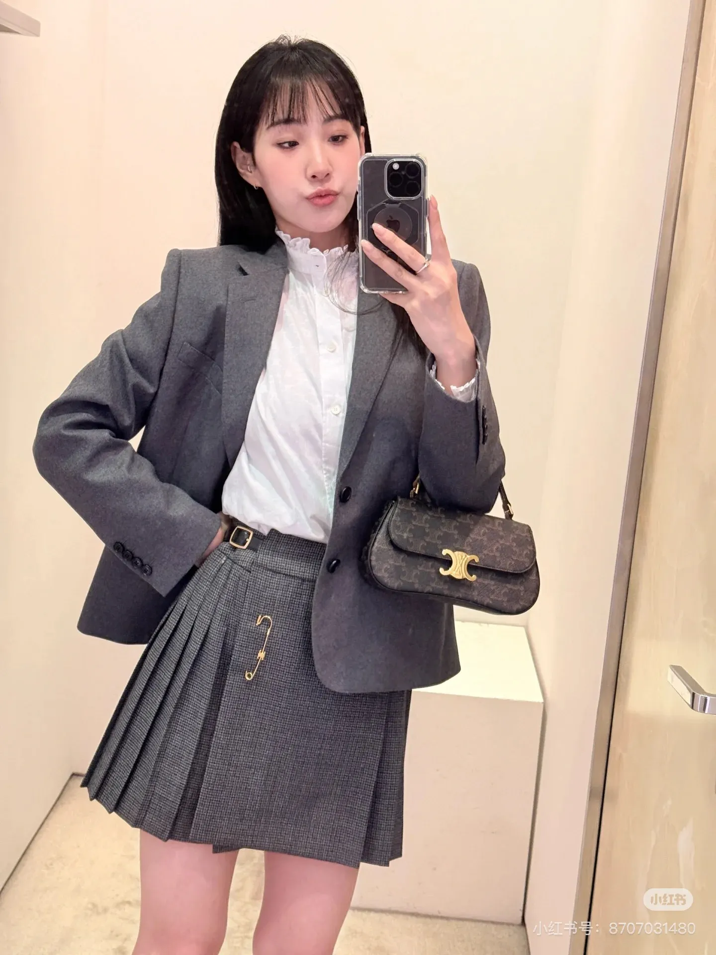 Triomphe Canvas Ava Shoulder Bag D30017820