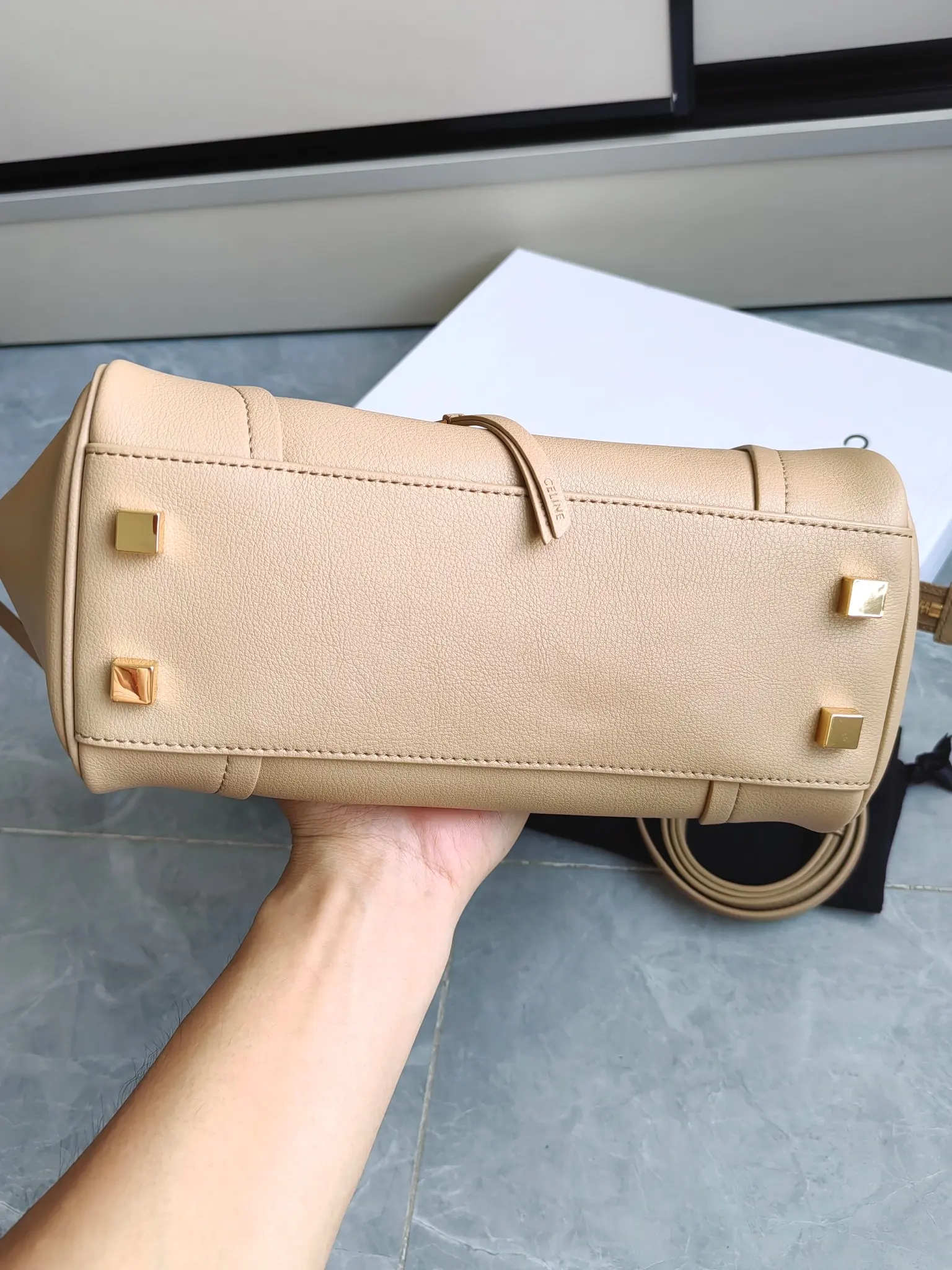 Celine Luggage Nano Grained Leather Bag D57018538 — view 3
