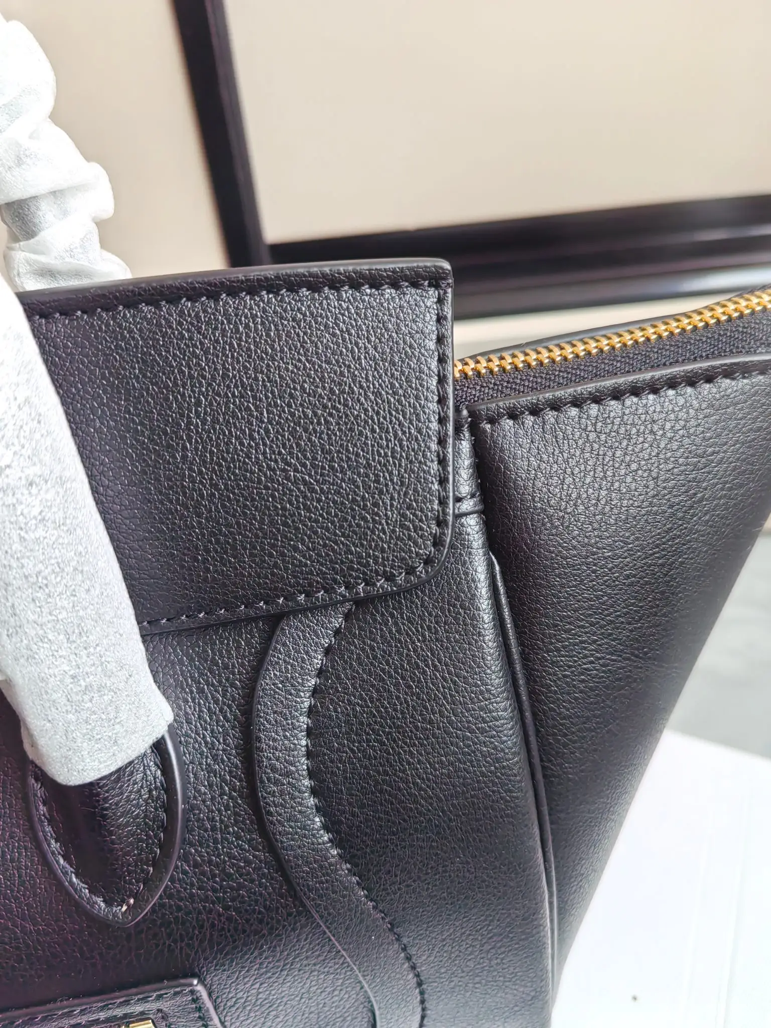 Celine Nano Luggage Handbag in Grained Leather D57018543 — view 4