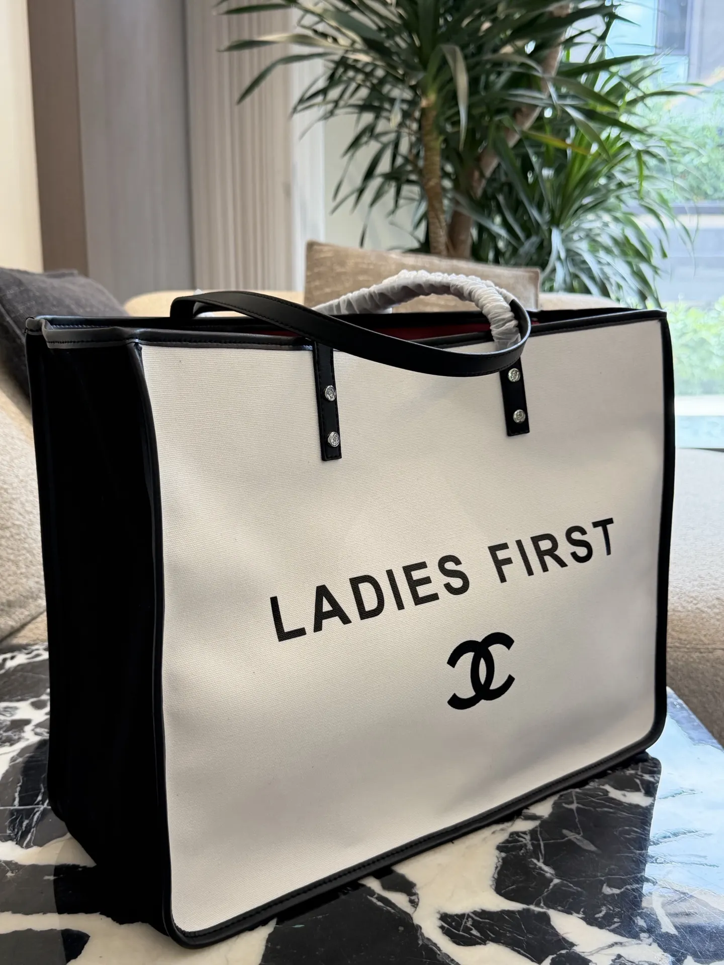 Ladies First Canvas Tote Bag D34018236 — view 4