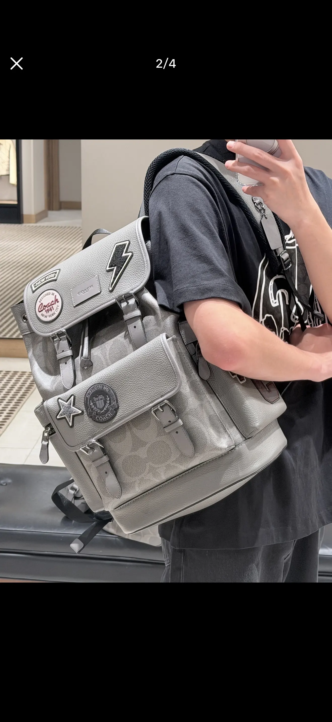 Sprint Signature Badge Backpack D35518288 — view 2