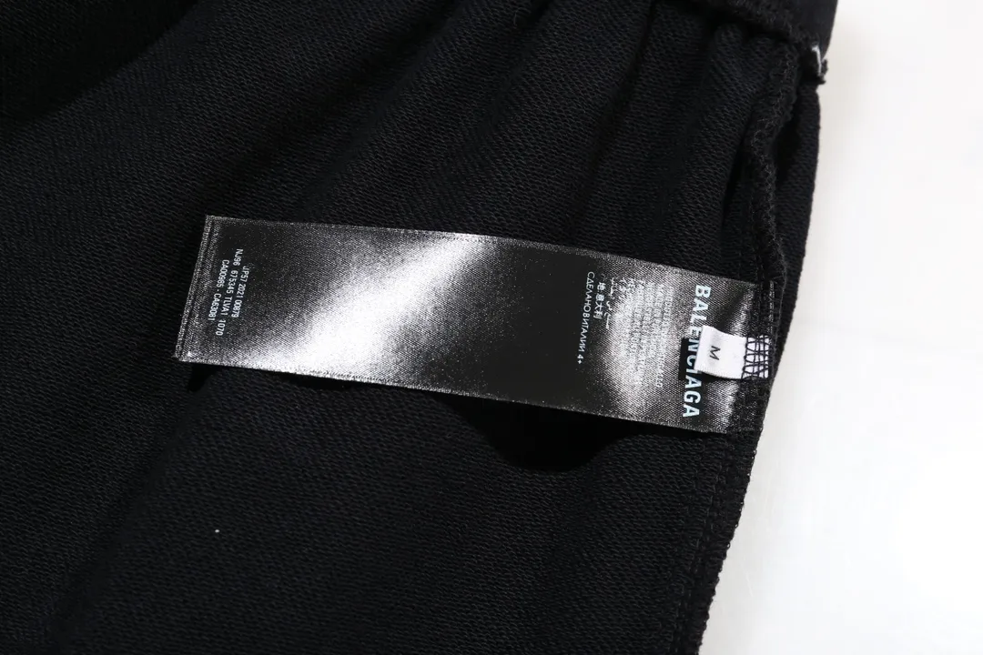 Unity Logo Embroidered Cotton Shorts D16522565 — view 7