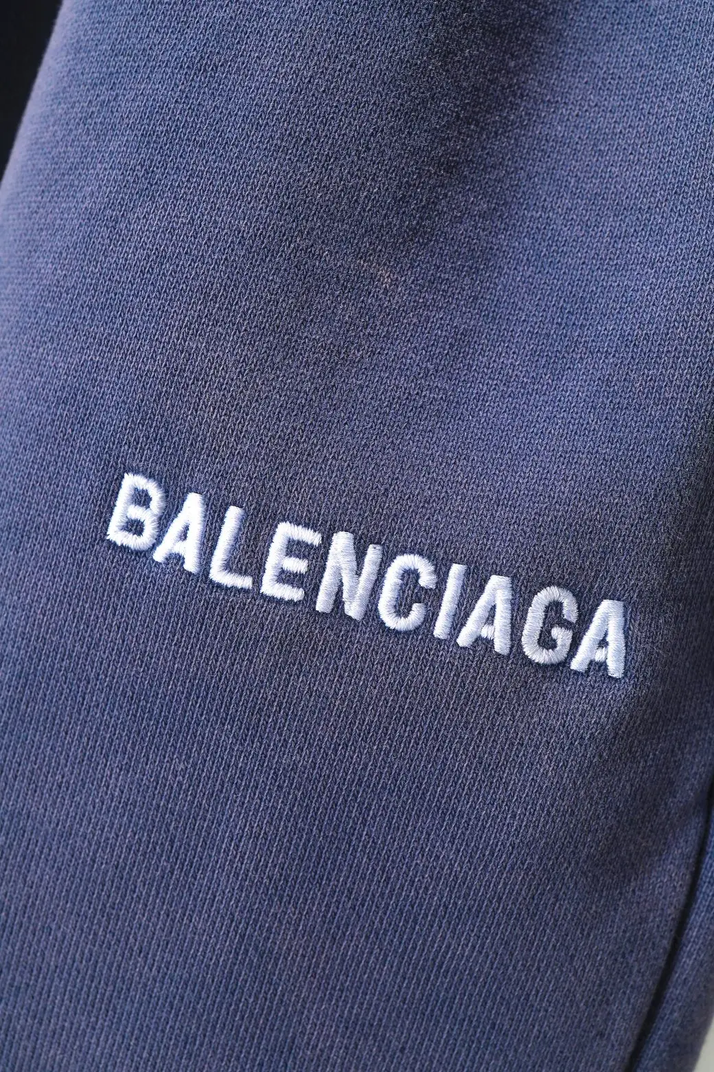 Logo-Embroidered Washed Cotton Shorts D18922558 — view 5
