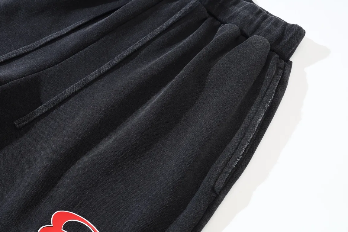 Washed Graphic Print Sweat Shorts D21522599 — view 15