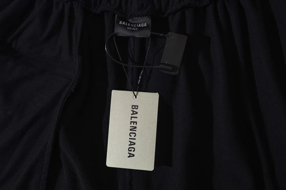 Trompe L'oeil Double-Waistband Sweat Shorts D21922619 — view 17