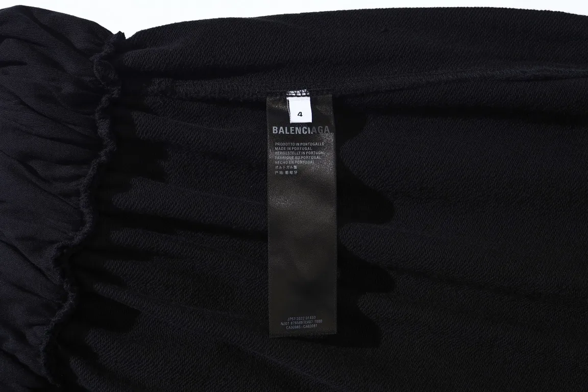 Trompe L'oeil Double-Waistband Sweat Shorts D21922619 — view 18