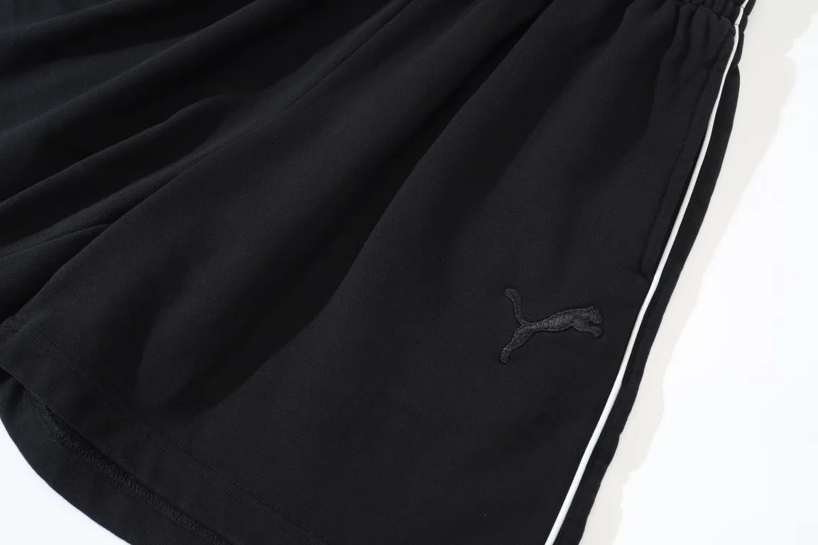 Embroidered Logo Track Shorts D19922604 — view 12