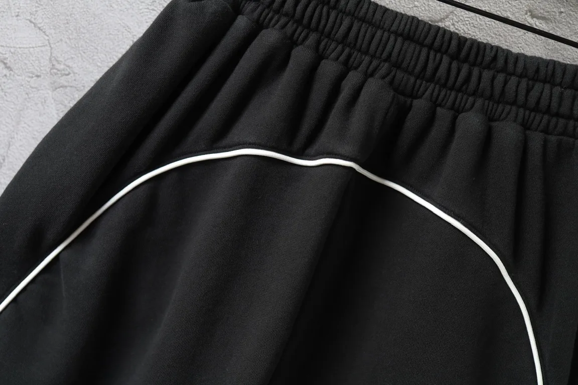 Logo Embroidered Cotton Jersey Shorts D19922598 — view 24