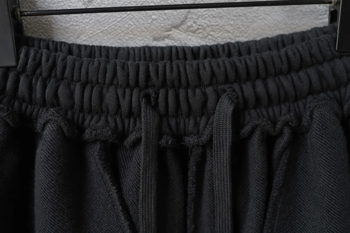 Logo Embroidered Cotton Jersey Shorts D19922598 — view 25