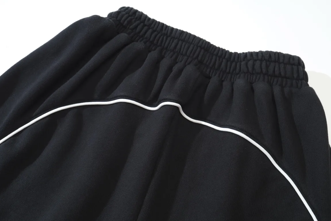 Logo Embroidered Cotton Jersey Shorts D19922598 — view 31
