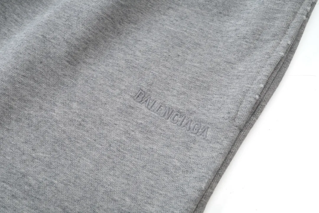 Trompe L'oeil Layered Logo Sweat Shorts D20522579 — view 12