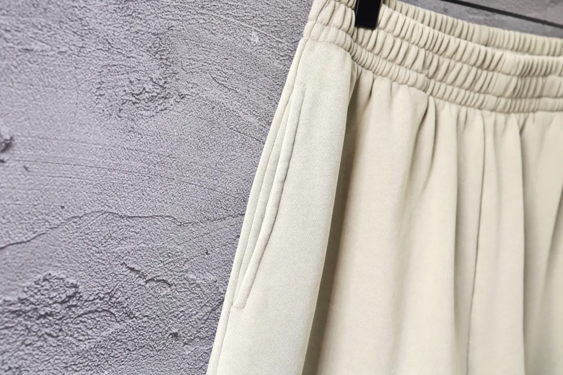 Logo Embroidered Cotton-Jersey Shorts D19922551 — view 6