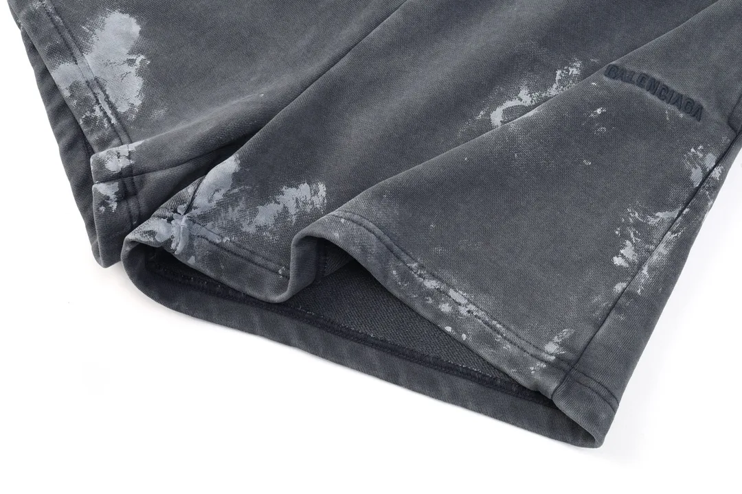 Paint-Splatter Distressed Cotton Shorts D21922552 — view 15