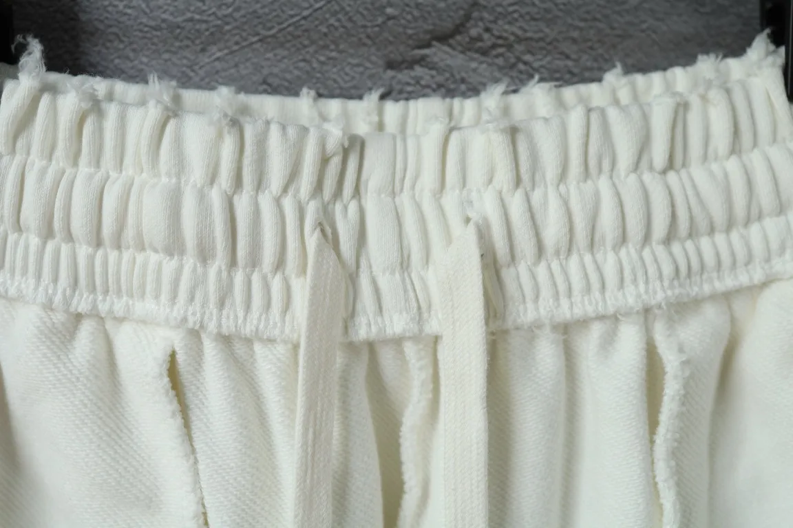 Logo Embroidered Distressed Cotton Shorts D19522602 — view 6