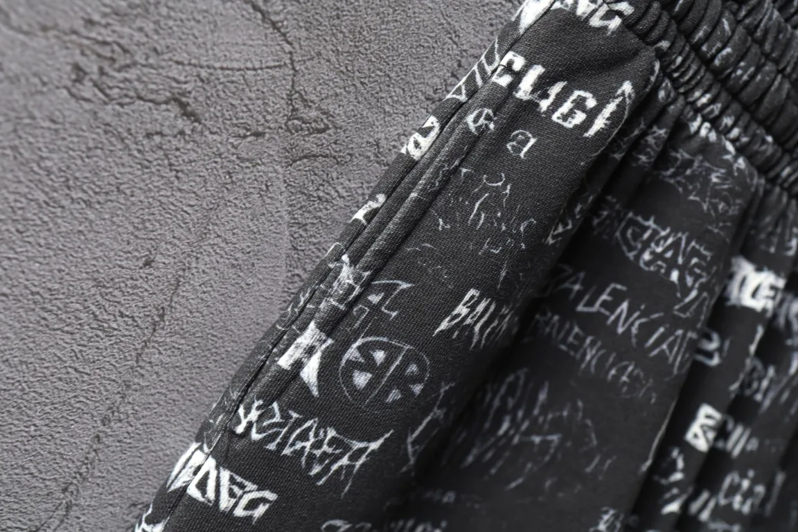 Logo-Print Cotton-Jersey Shorts D20922545 — view 3