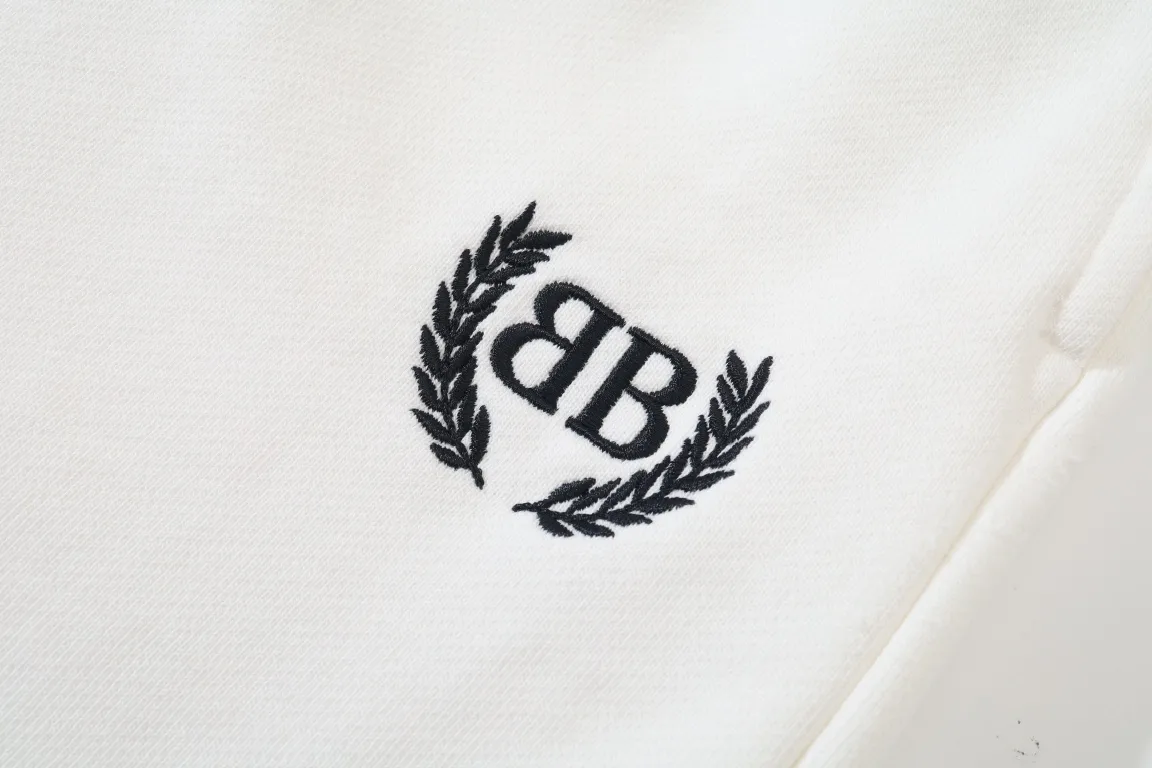 Embroidered Logo Raw-Hem Sweat Shorts D19922597 — view 12