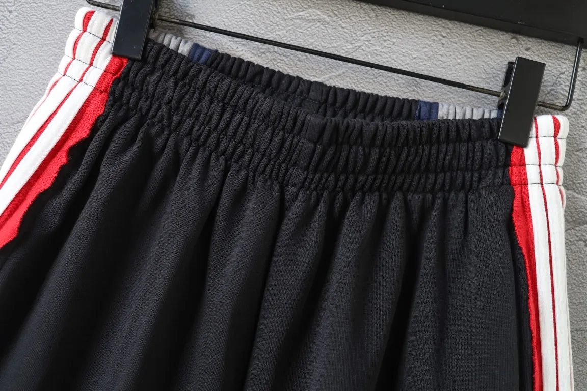 8B Embroidered Side-Stripe Knit Shorts D20922596 — view 7