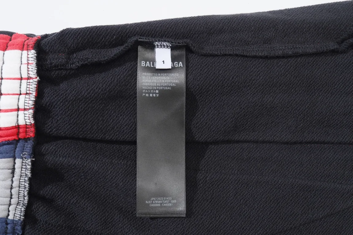 8B Embroidered Side-Stripe Knit Shorts D20922596 — view 18