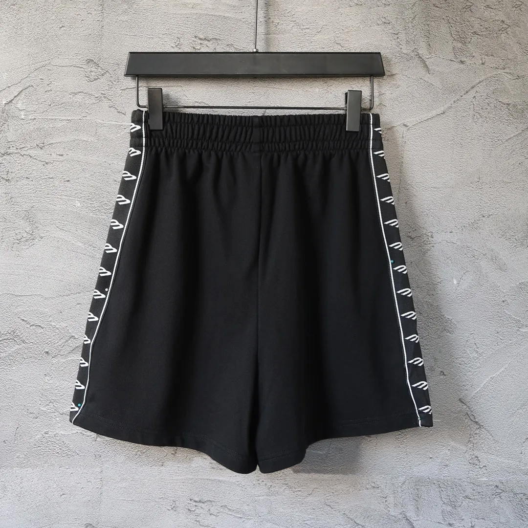 3B Embroidered Logo Tape Sweat Shorts D19522592 — view 2