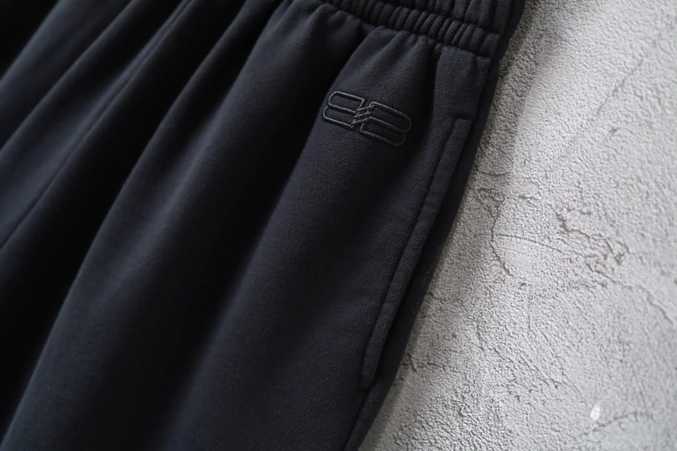 Logo Embroidered Cotton-Jersey Shorts D17922587 — view 6