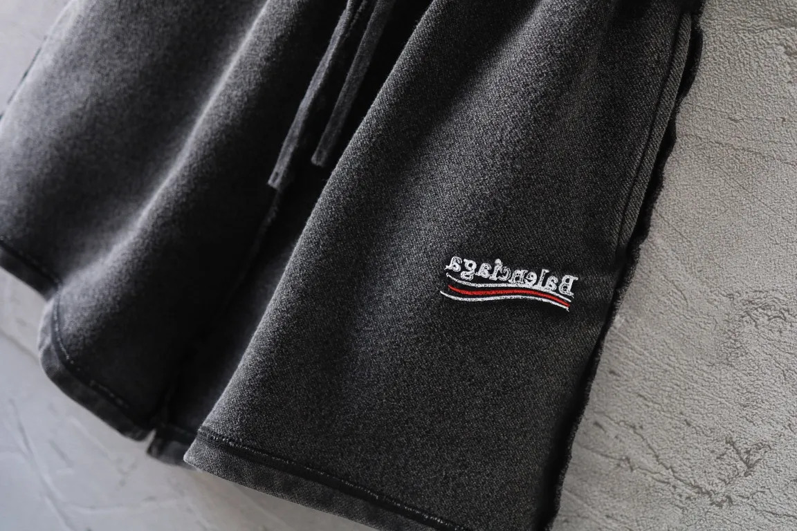 Logo Embroidered Washed Cotton Sweat Shorts D22522613 — view 4