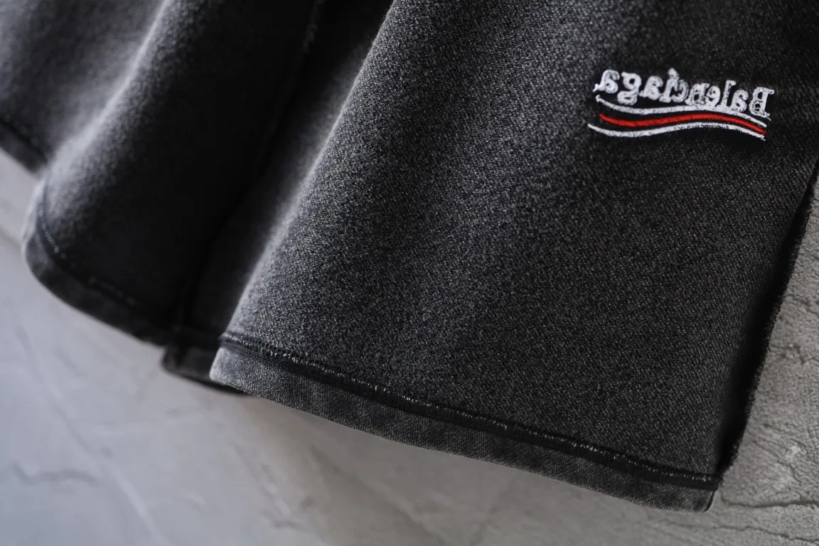 Logo Embroidered Washed Cotton Sweat Shorts D22522613 — view 5