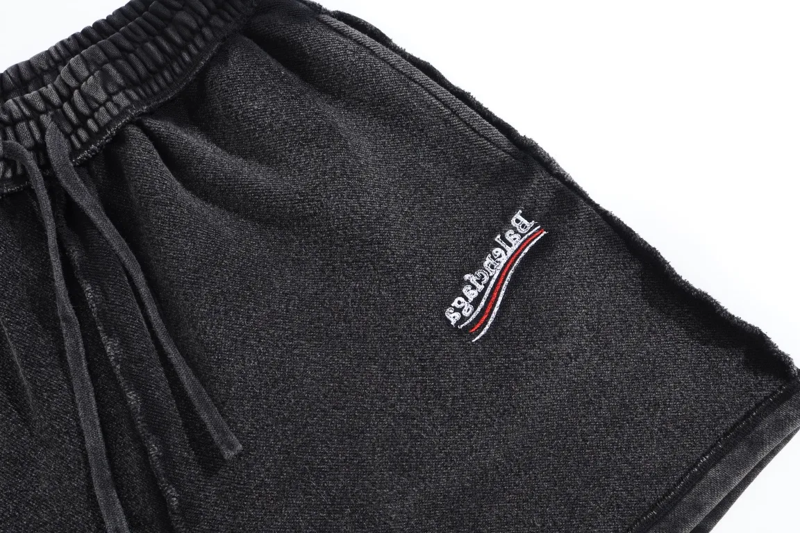 Logo Embroidered Washed Cotton Sweat Shorts D22522613 — view 13
