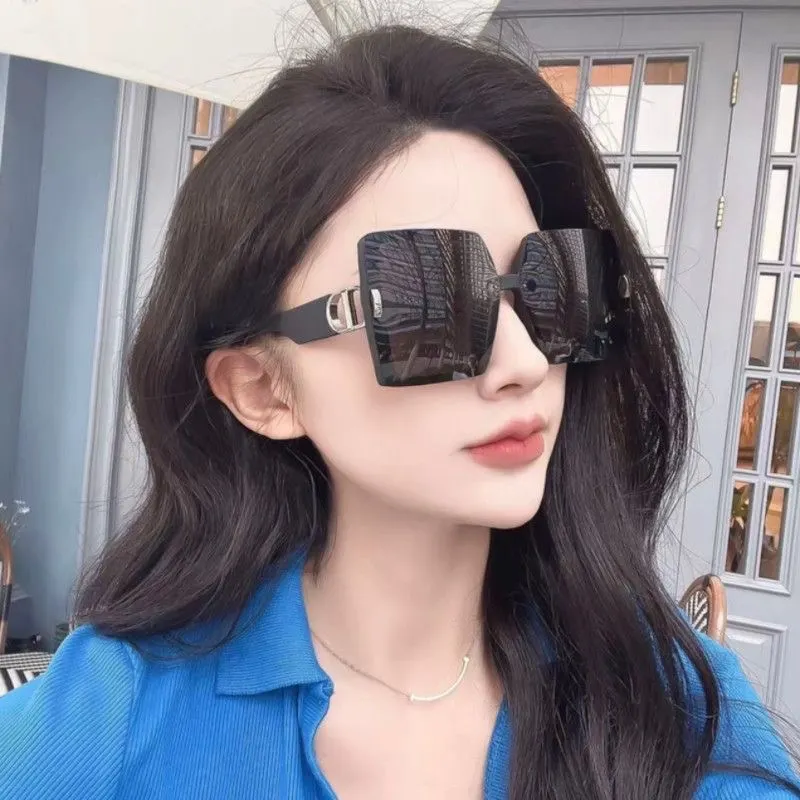 Dior Logo Detail Sunglasses D20017741 — view 3
