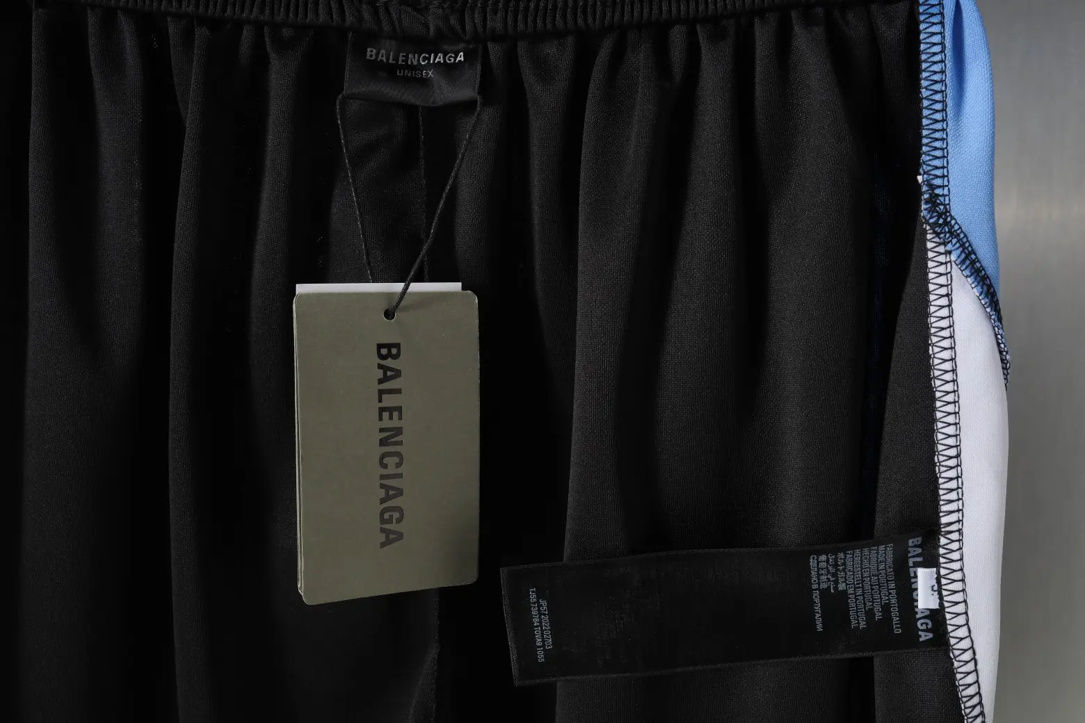 3B Logo Color-Block Mesh Sports Shorts D11920091 — view 13