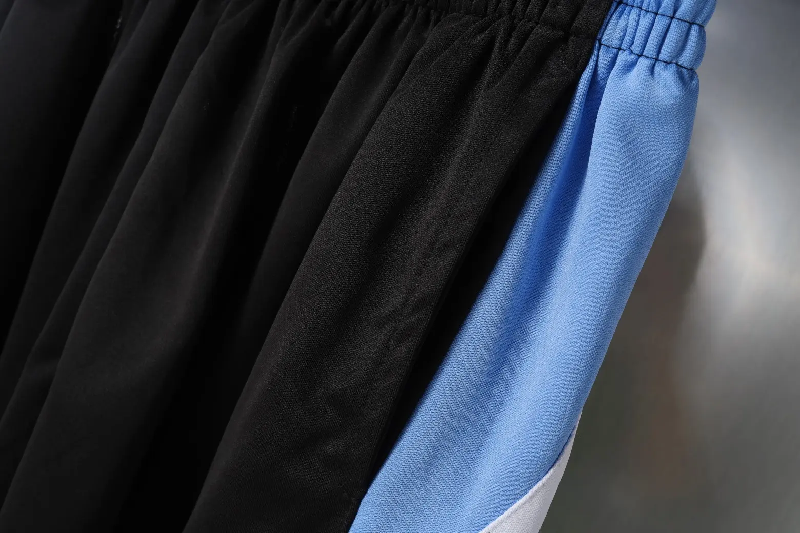 3B Logo Color-Block Mesh Sports Shorts D11920091 — view 15
