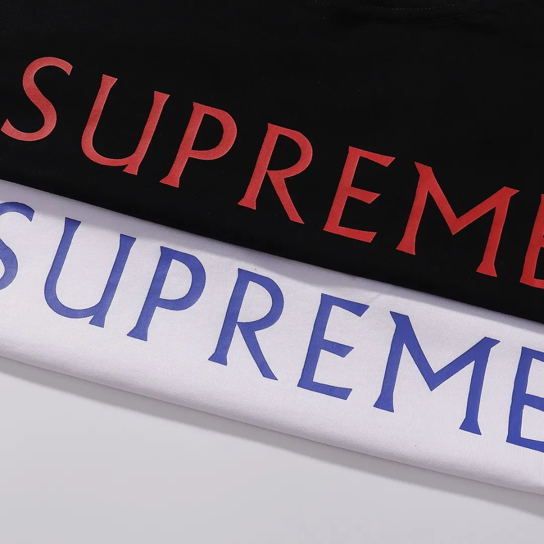 Supreme Damien Hirst Black Sheep Graphic T-Shirt D3815802 — view 9