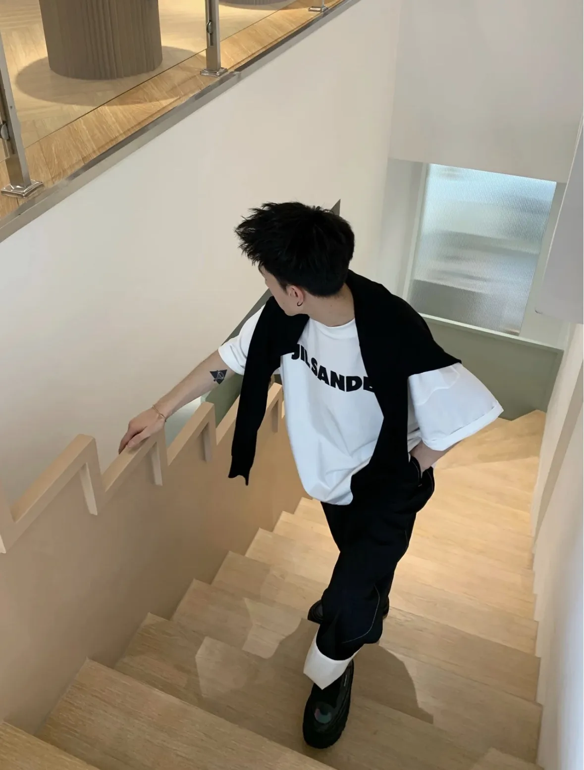 Logo Print Oversized Cotton T-Shirt D14024985 — view 4