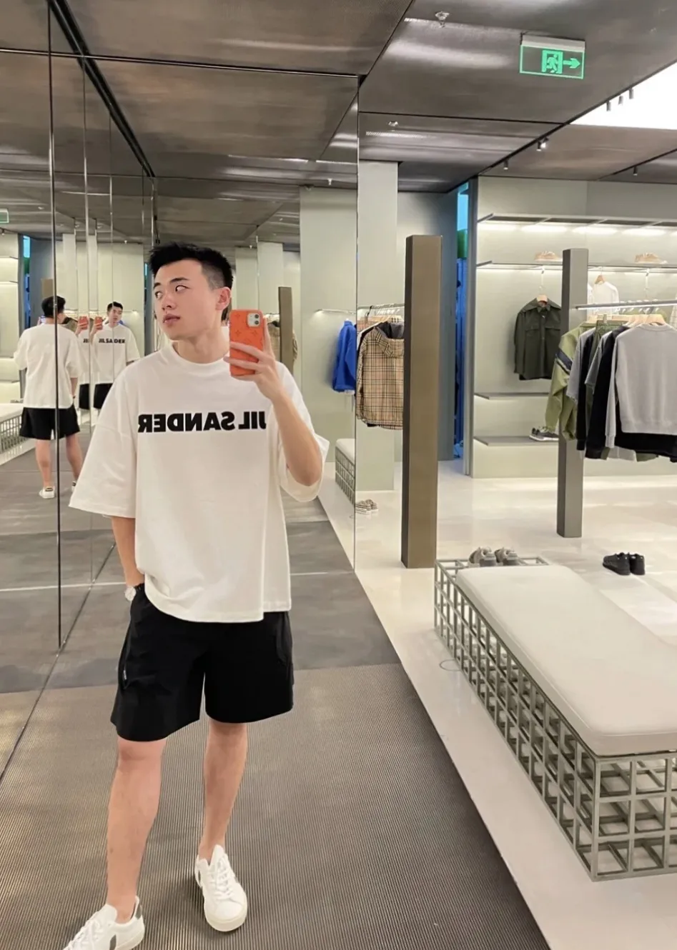 Logo Print Oversized Cotton T-Shirt D14024985 — view 9