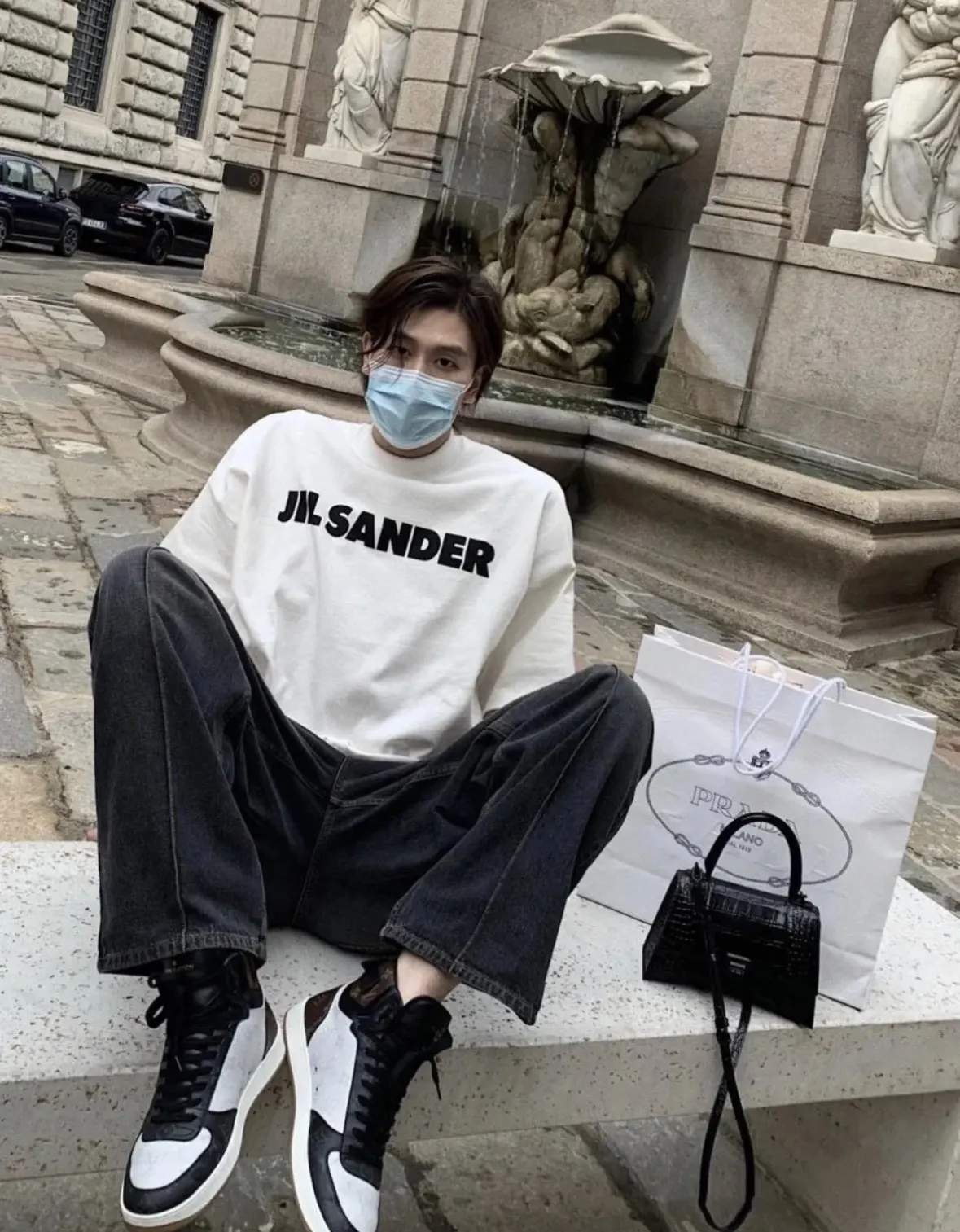 Logo Print Oversized Cotton T-Shirt D14024985 — view 17