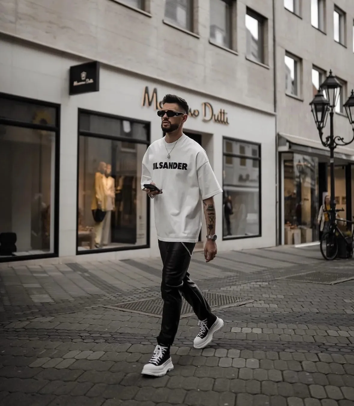 Logo Print Oversized Cotton T-Shirt D14024985 — view 34