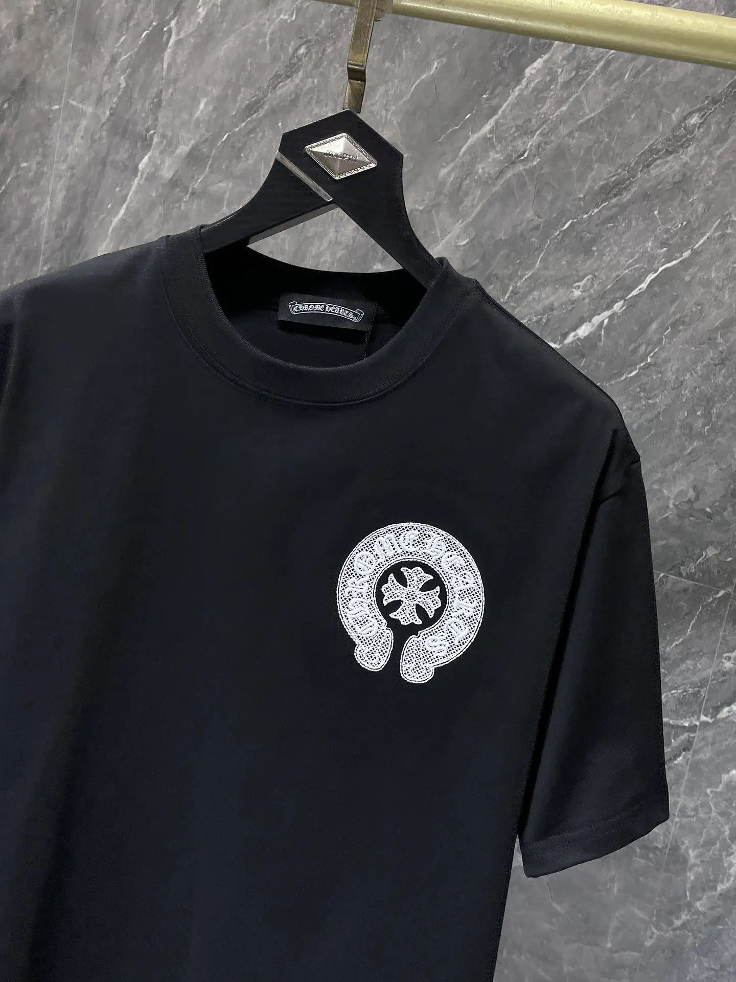 Embroidered Horseshoe Logo Cotton T-Shirt D6015888