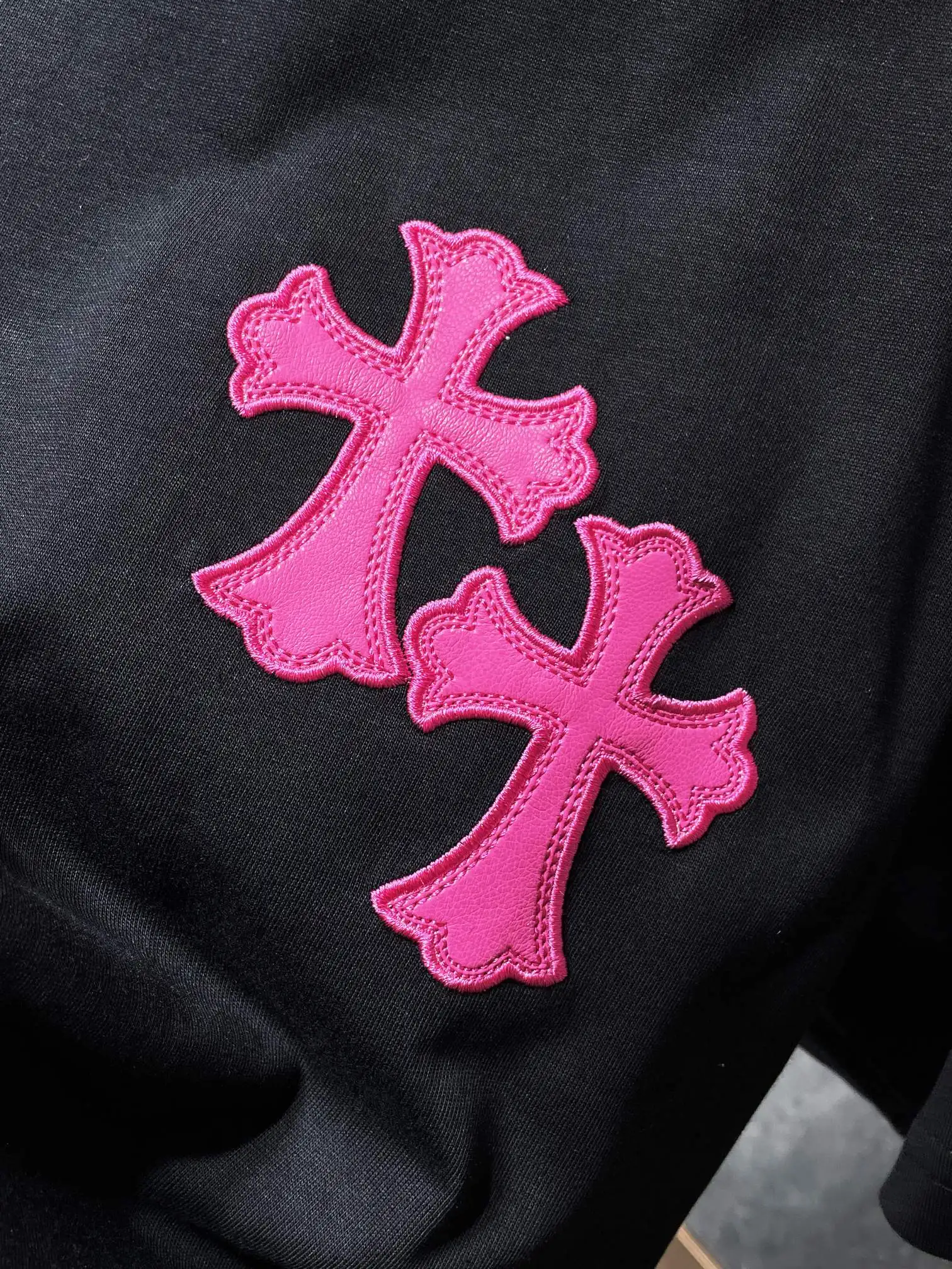 Chrome Hearts Cross Patch Embroidered T-Shirt D6515887 — view 3