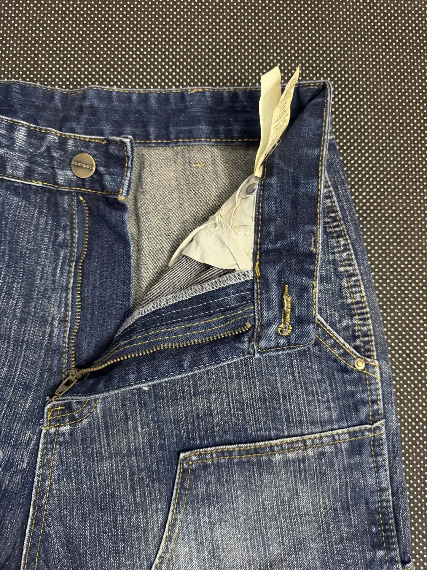 Double-Knee Washed Straight-Leg Jeans D19023132 — view 3
