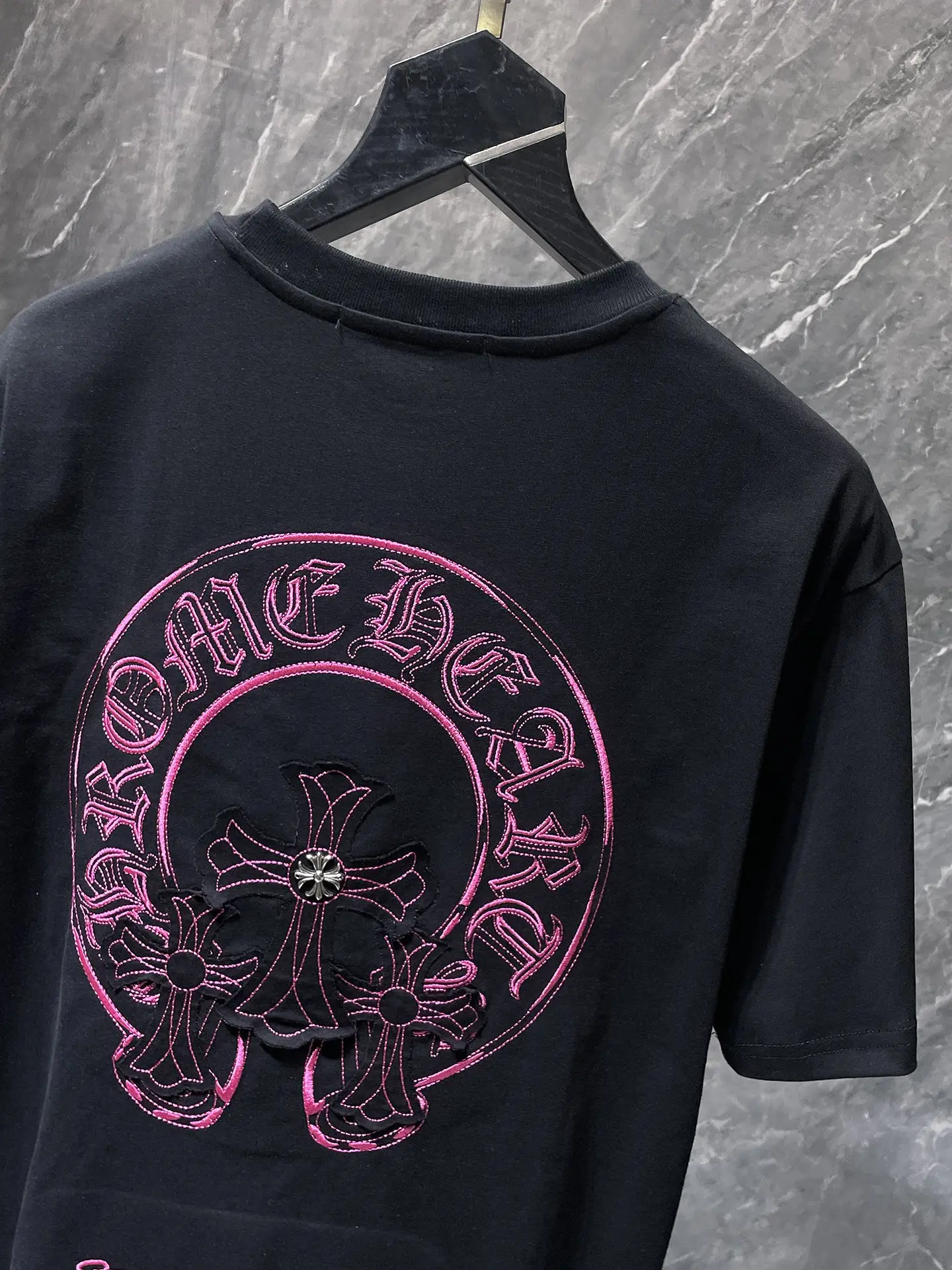 Embroidered Horseshoe Logo Cotton T-Shirt D11012048 — view 4