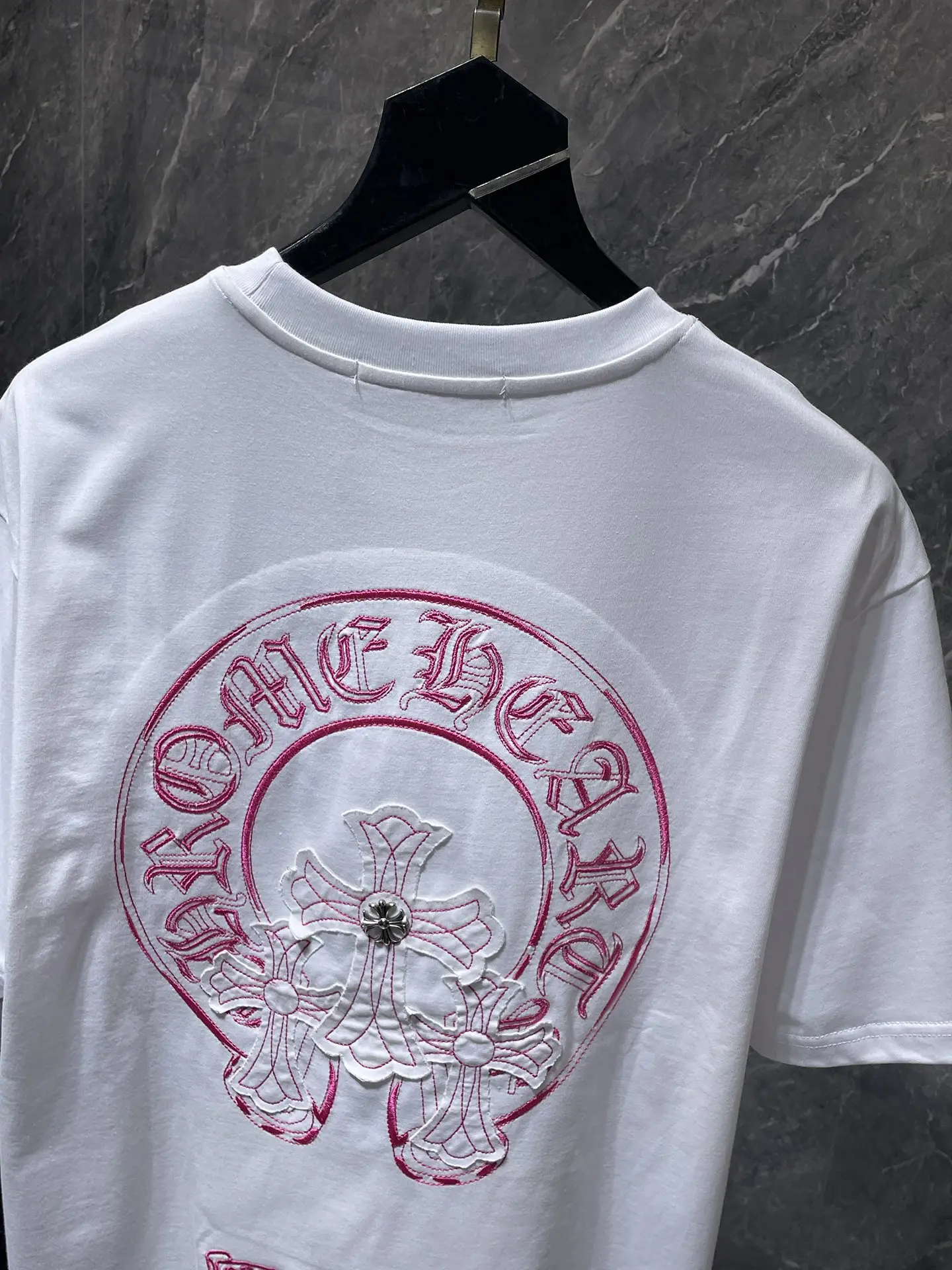 Embroidered Horseshoe Logo Cotton T-Shirt D11012049 — view 6