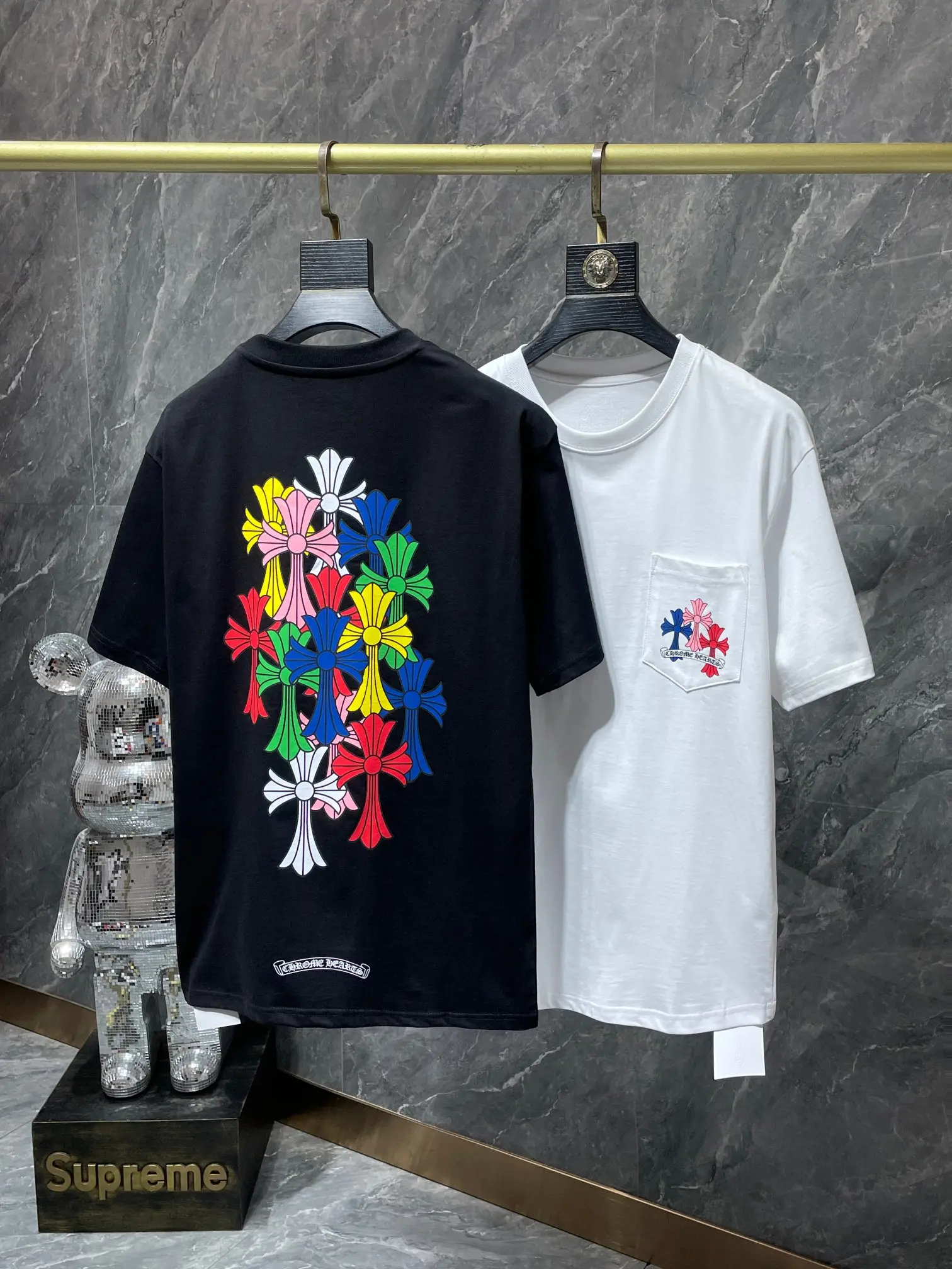 Cross Graphic Pocket T-Shirt D10512041 — view 9